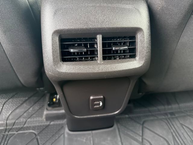 Used 2024 Chevrolet Equinox LT w/ LPO, Floor Liner Package image 21