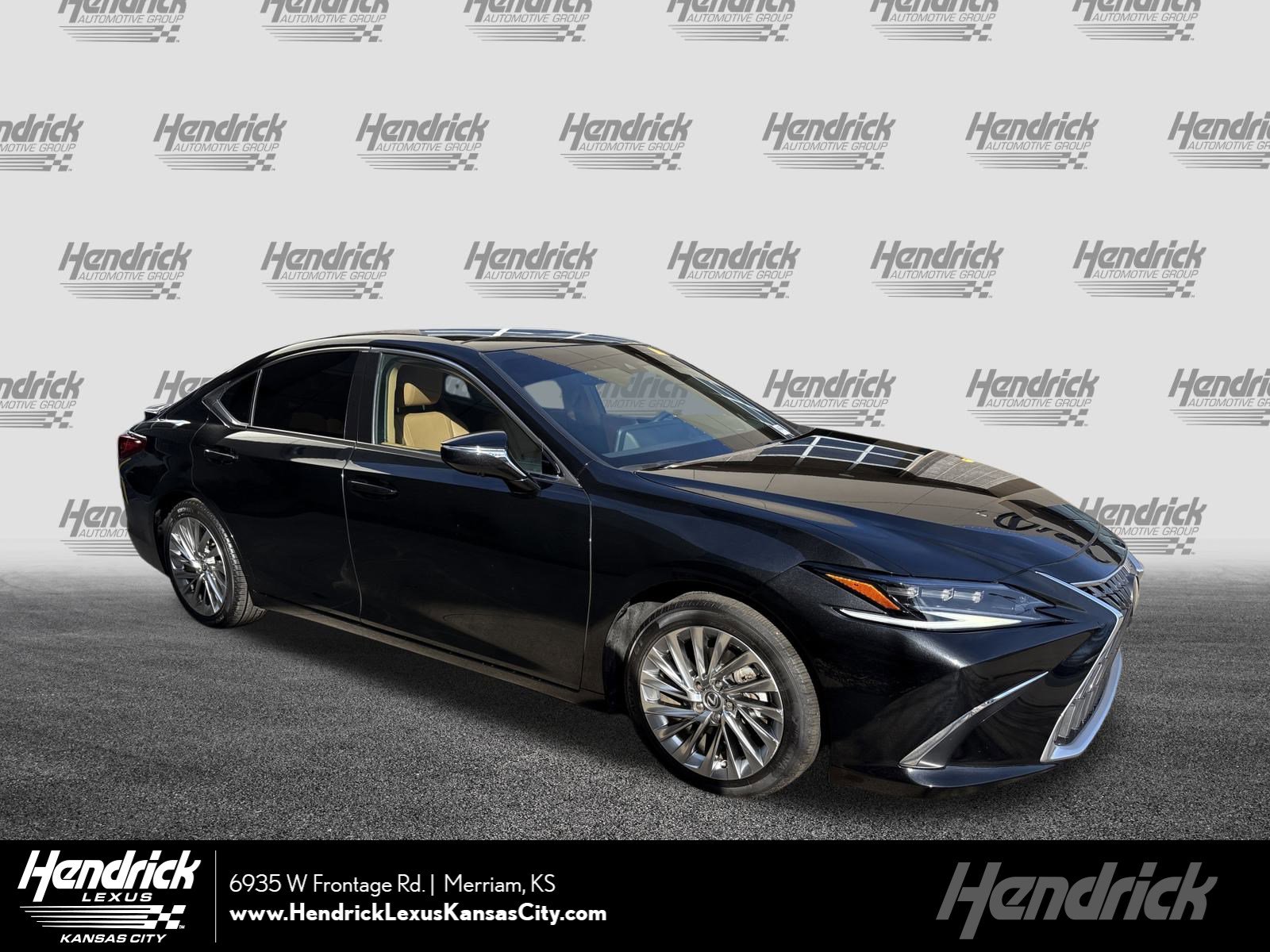Used 2023 Lexus ES 350 Ultra Luxury image 1