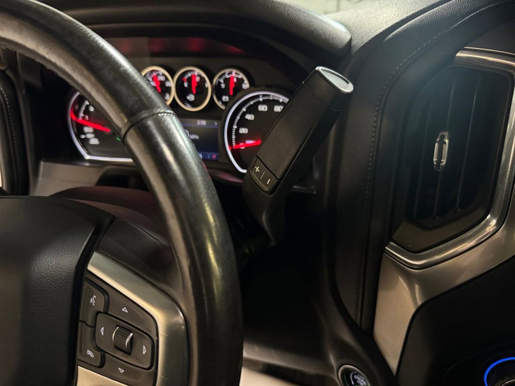 Used 2020 Chevrolet Silverado 1500 LT Trail Boss image 21