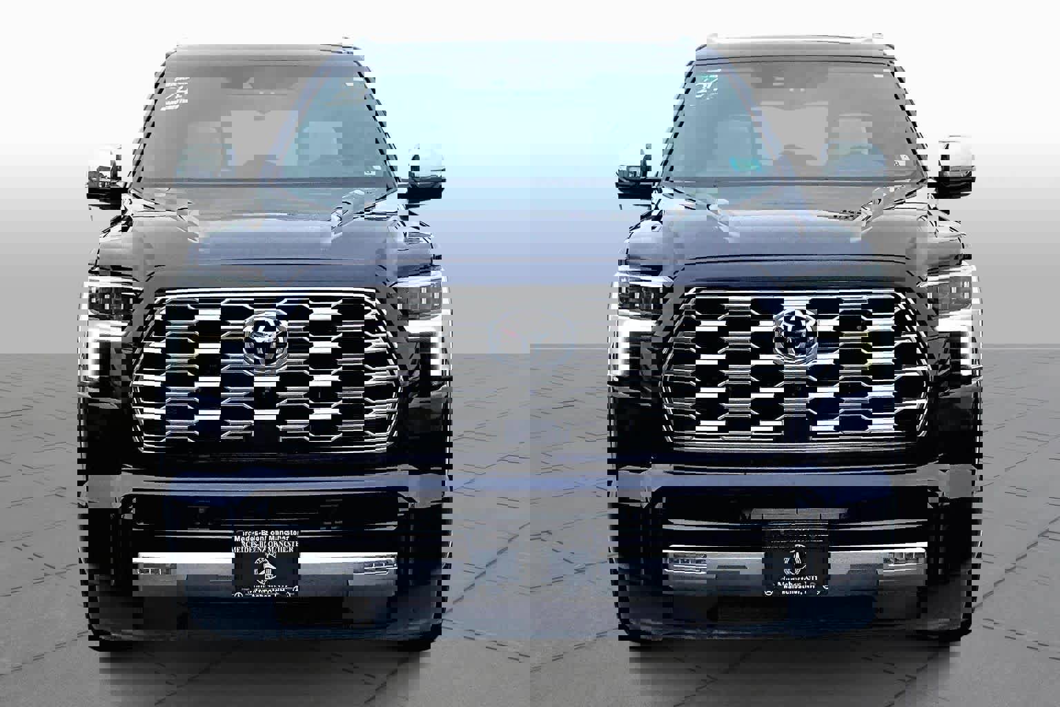 Certified 2024 Toyota Sequoia Capstone AWD/4WD image 4