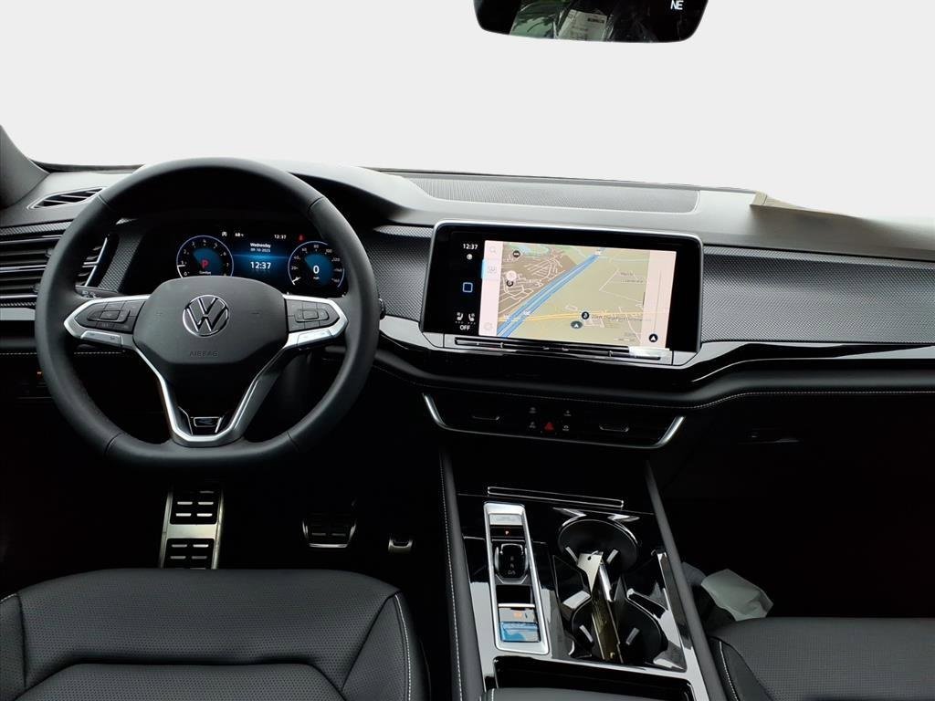 New 2026 Volkswagen Atlas Cross Sport SEL R-Line image 14