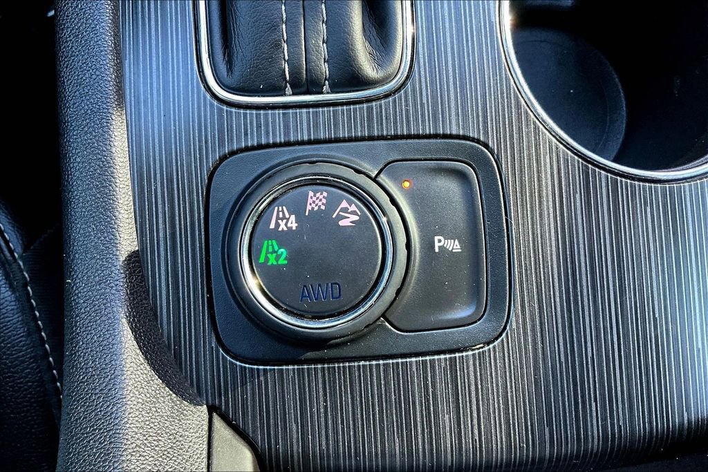 Used 2019 GMC Acadia SLT image 26