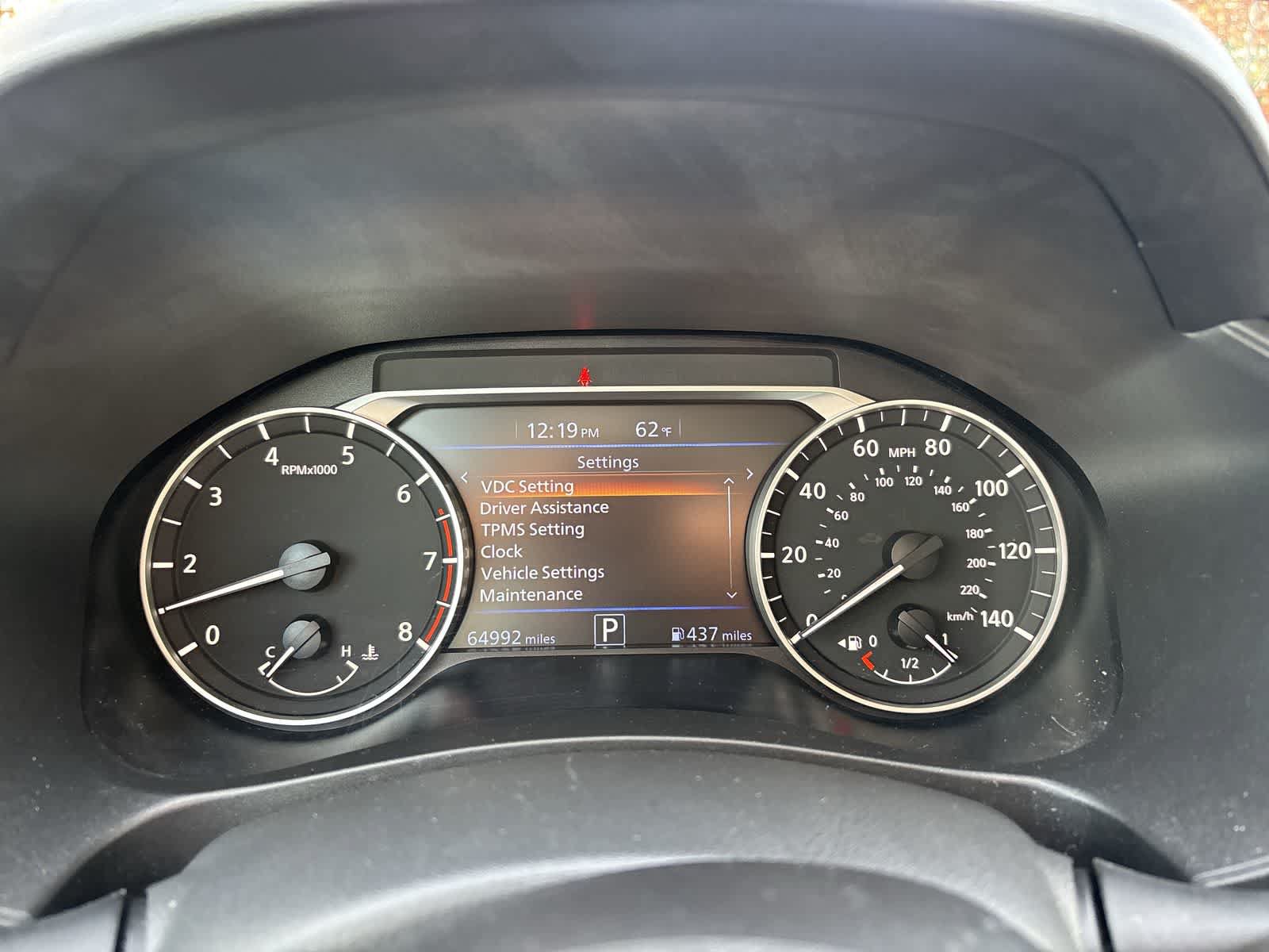 Used 2024 Nissan Altima 2.5 SV FWD image 9