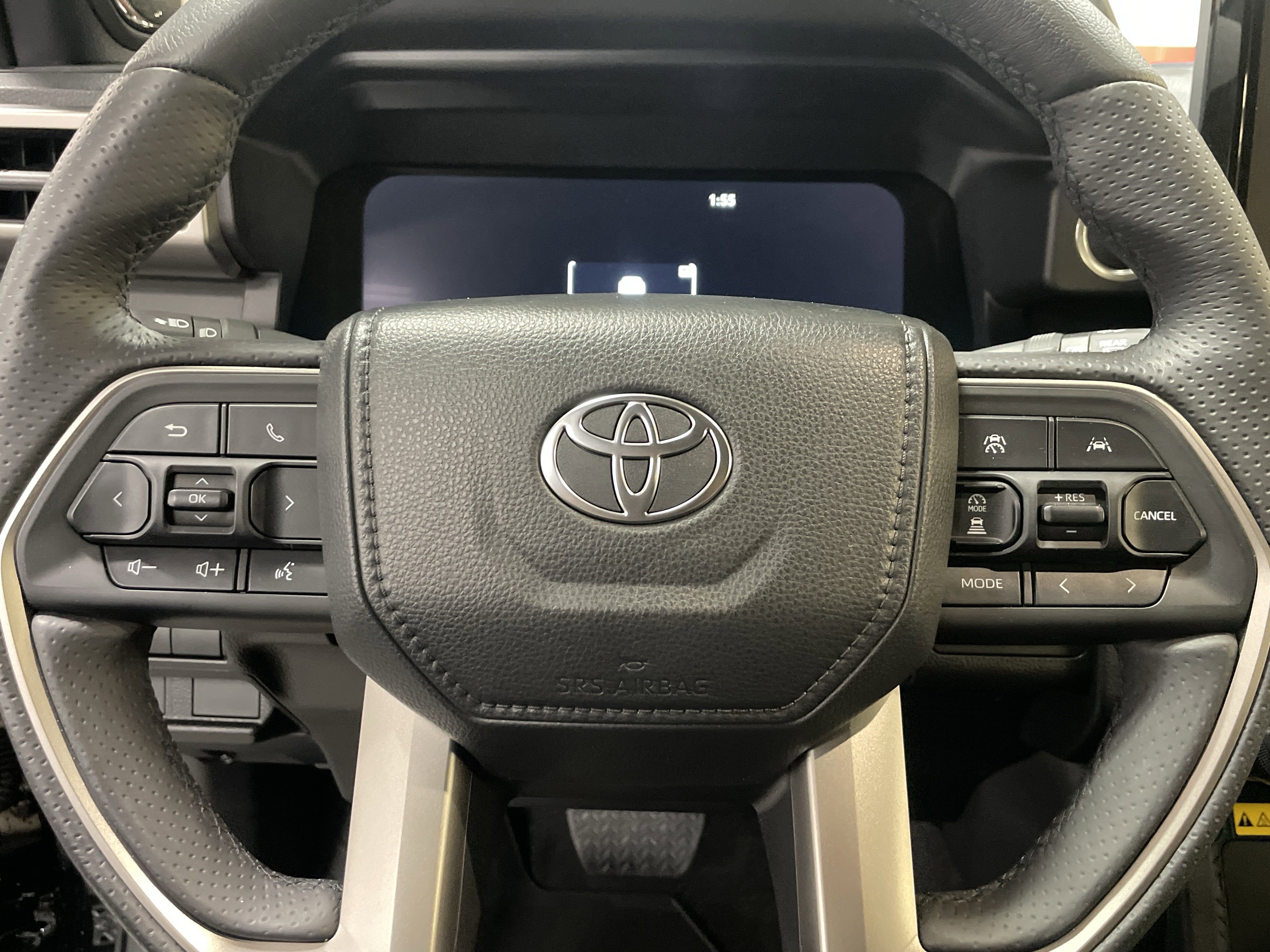 Used 2025 Toyota 4Runner Limited image 18