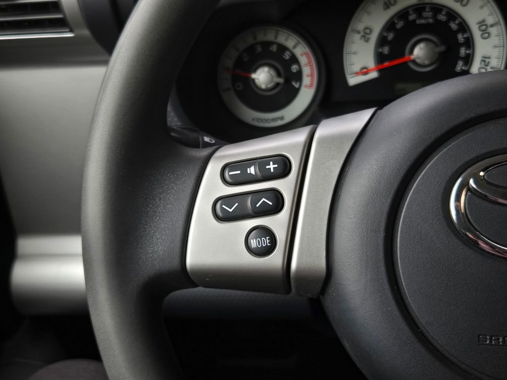 Used 2014 Toyota FJ Cruiser 4WD w/ Convenience Package image 23