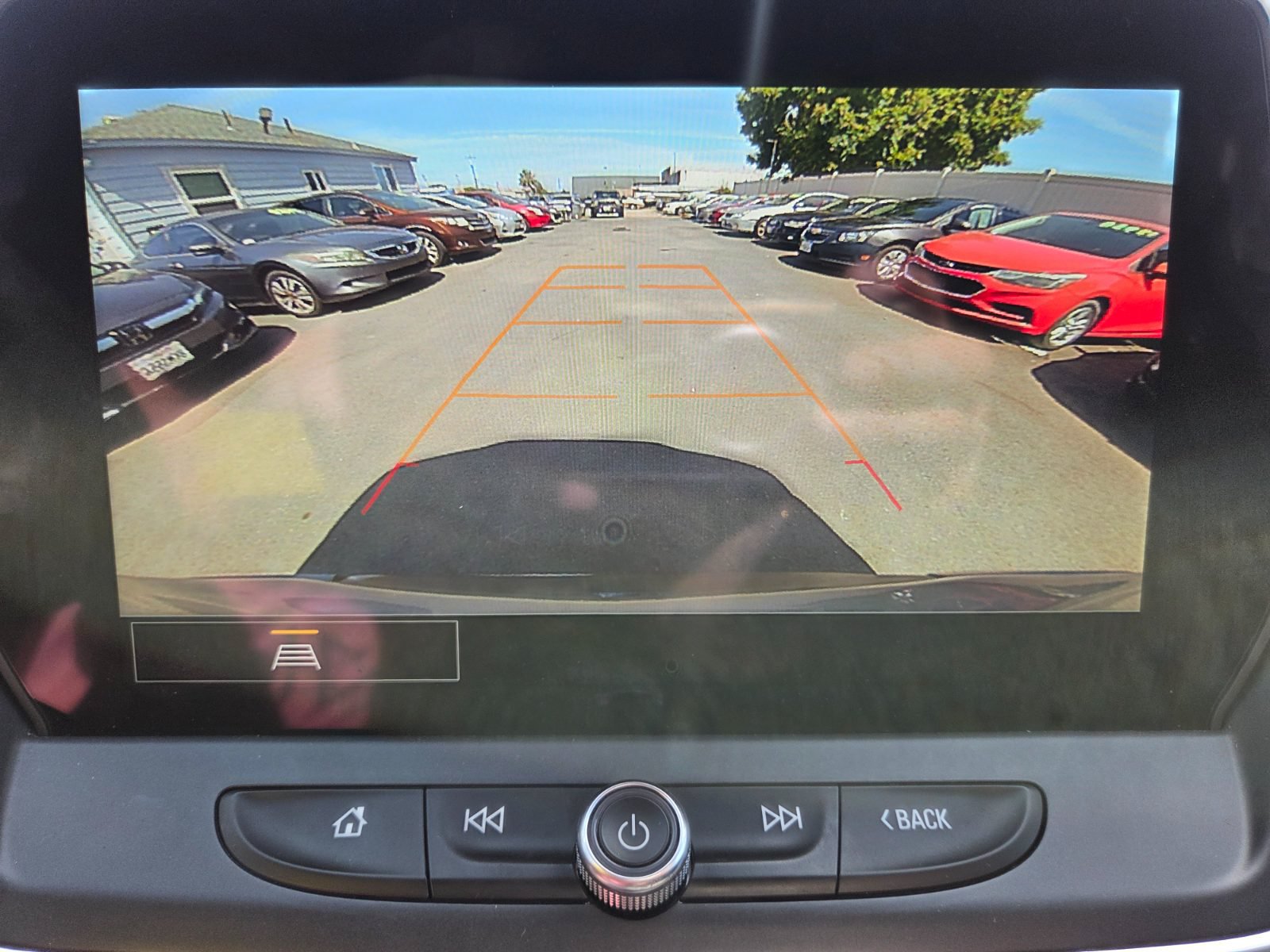 Used 2025 Chevrolet Blazer LT FWD image 15
