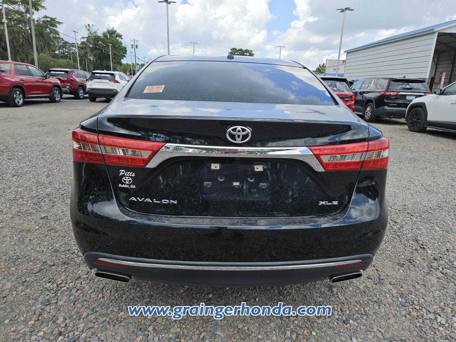Used 2016 Toyota Avalon XLE Plus FWD image 8