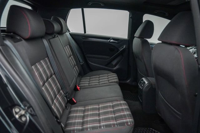 Used 2011 Volkswagen GTI 4-Door FWD image 26