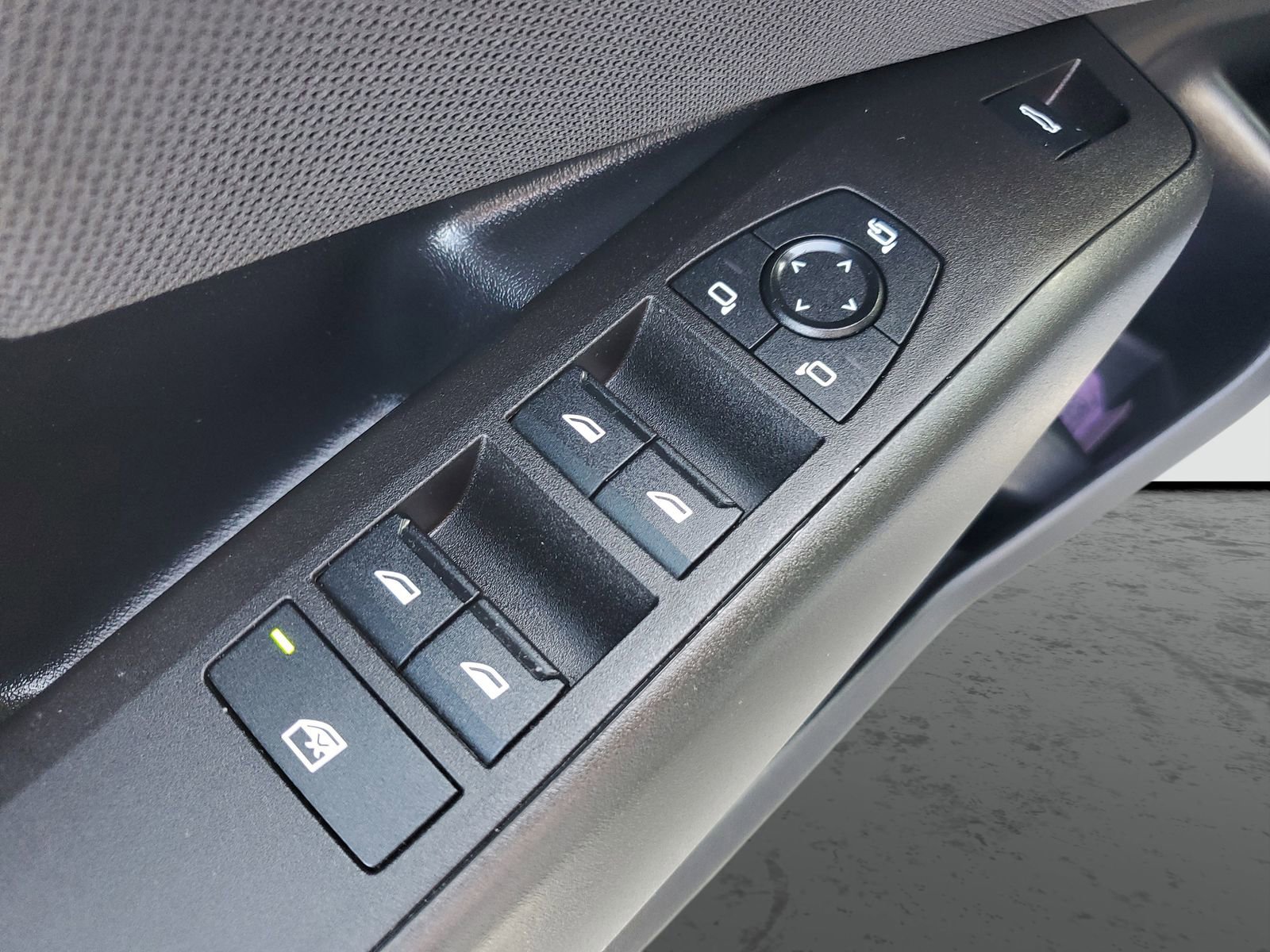 Used 2025 BMW X3 xDrive30i w/ Premium Package image 22