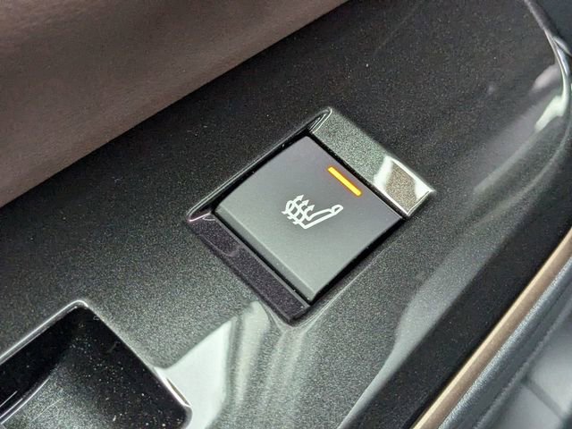 Used 2024 Toyota Crown Limited w/ Advanced Technology Package image 21