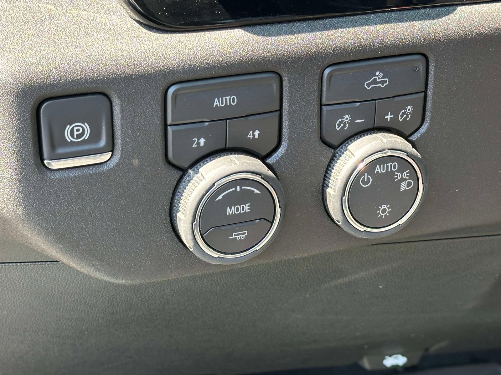 Used 2026 Chevrolet Silverado 1500 LT AWD/4WD image 20