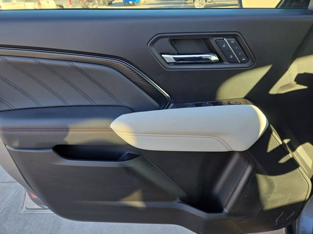 Used 2024 GMC Canyon AT4X image 15