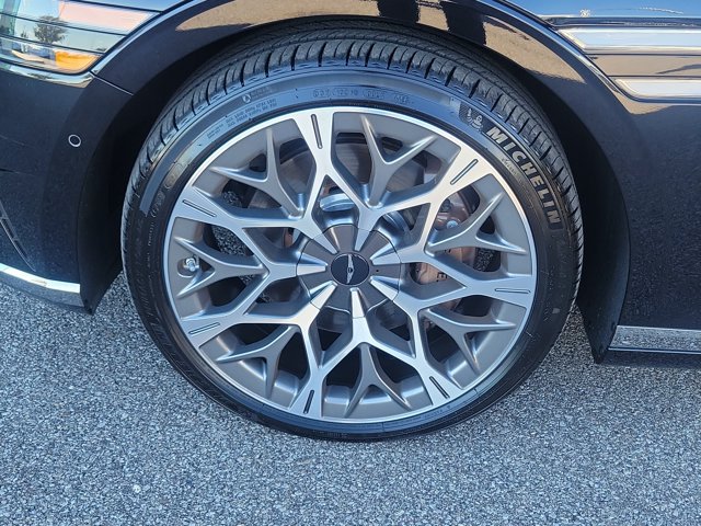 Used 2024 Genesis G90 3.5T AWD/4WD image 6