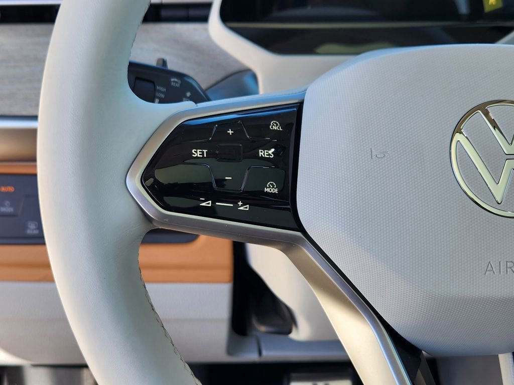 New 2025 Volkswagen ID. Buzz 1st Edition image 16
