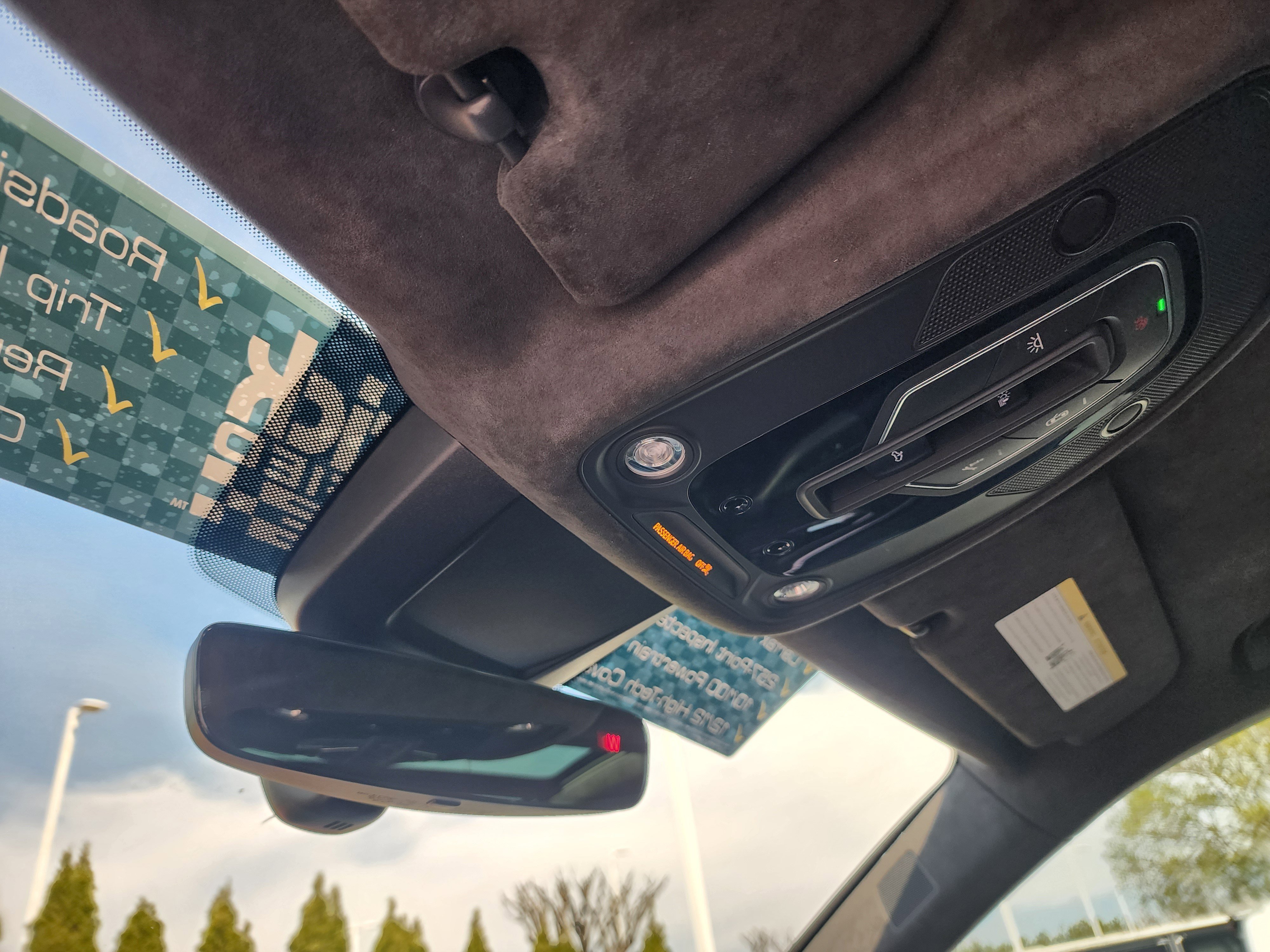 Used 2022 Audi RS Q8 w/ Carbon Optic Package image 38