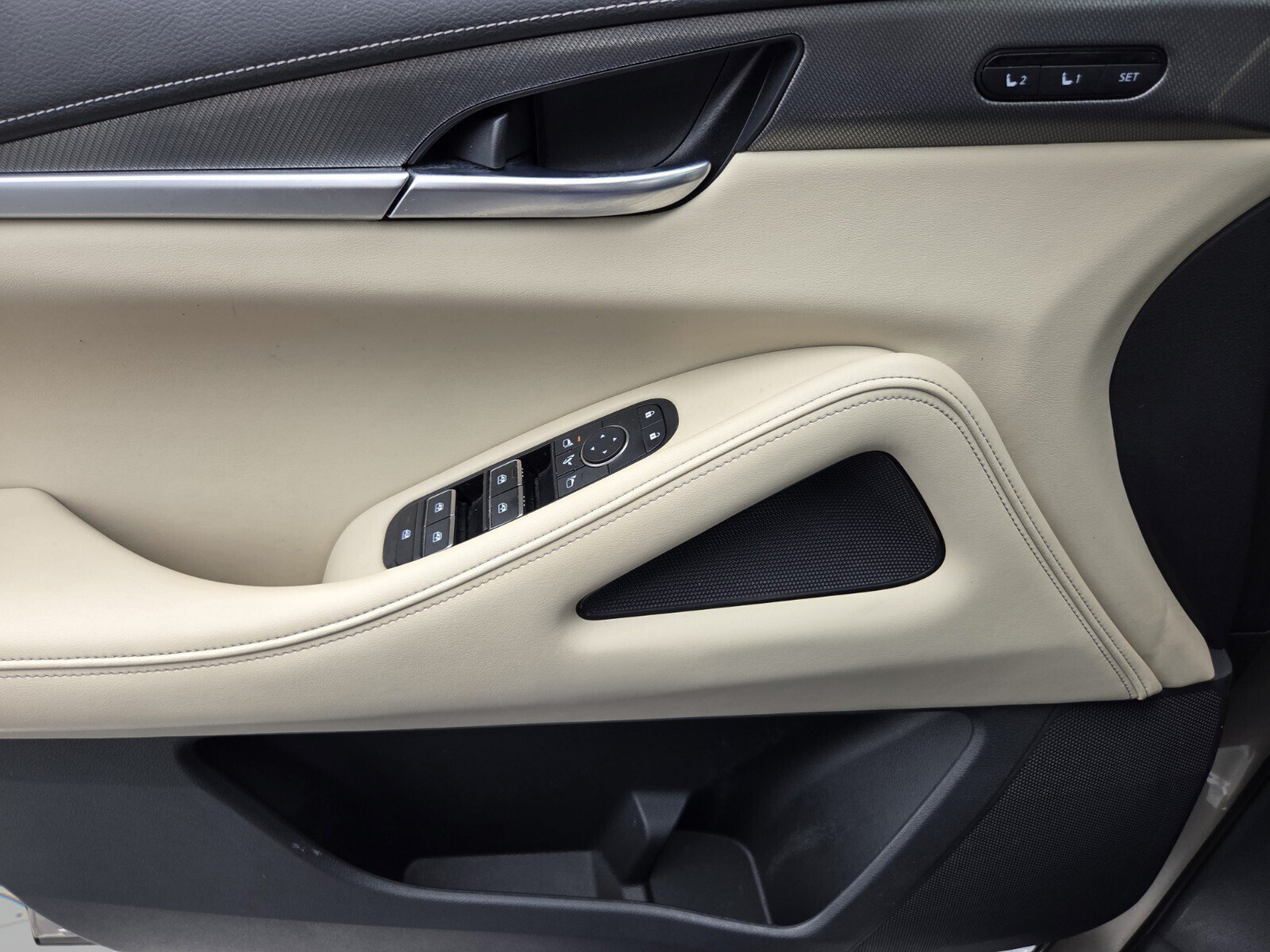 Used 2024 INFINITI QX60 Luxe FWD image 27