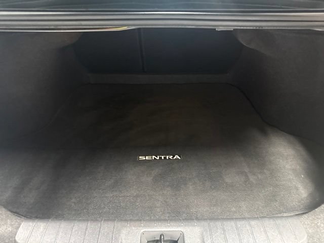 Used 2024 Nissan Sentra SV FWD image 18