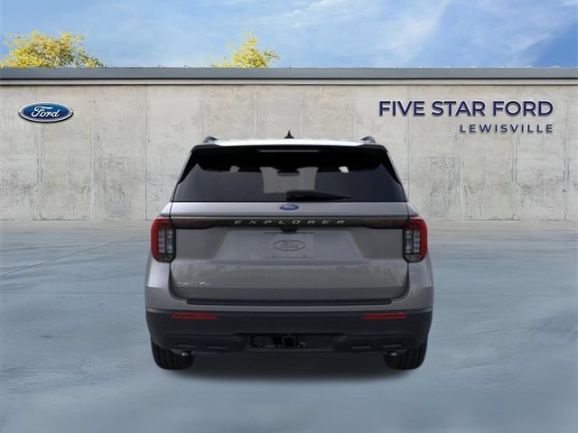 New 2026 Ford Explorer Active RWD image 7