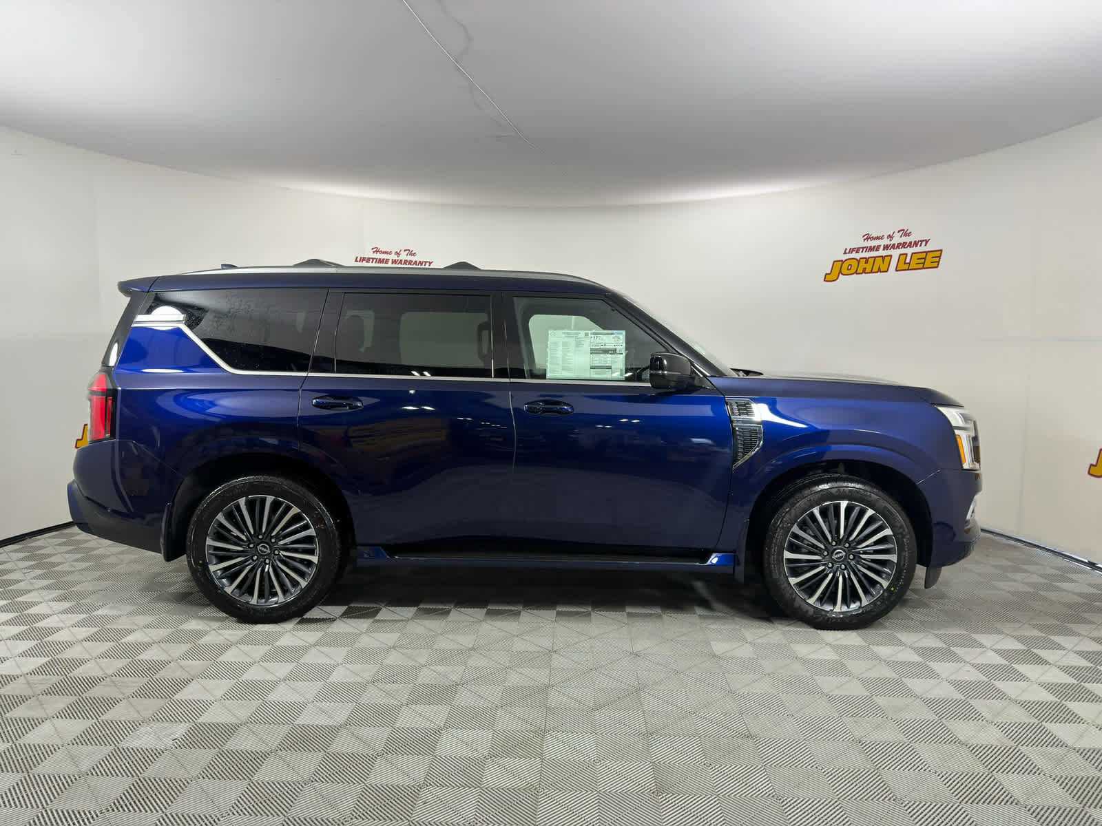 New 2026 Nissan Armada Platinum Reserve w/ Accent Package AWD/4WD image 7