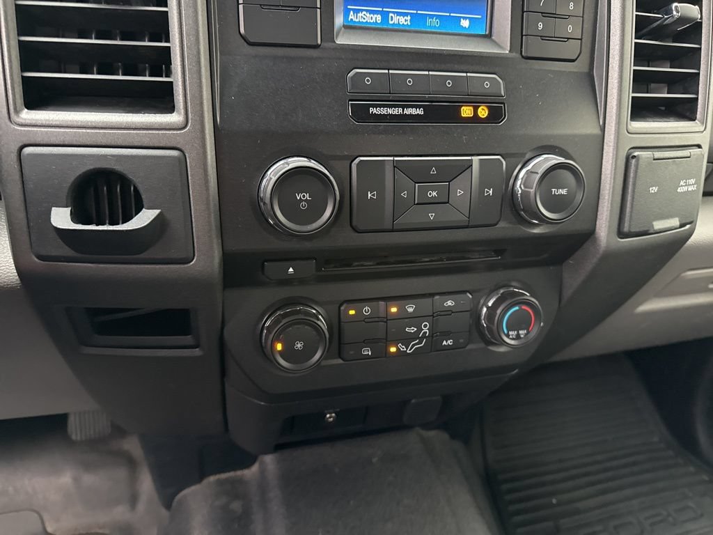 Used 2017 Ford F250 XL w/ Power Equipment Group RWD image 18