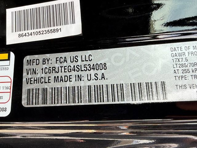 New 2025 Jeep Gladiator Mojave w/ Safety Group image 28