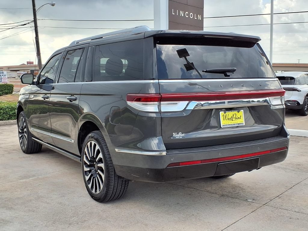 Certified 2024 Lincoln Navigator L Black Label AWD/4WD image 4
