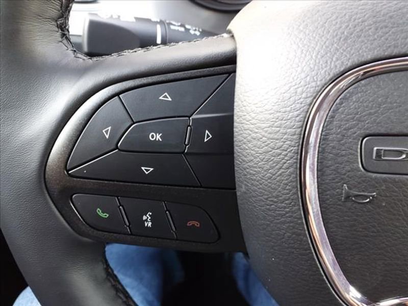 Used 2023 Dodge Charger SXT image 15