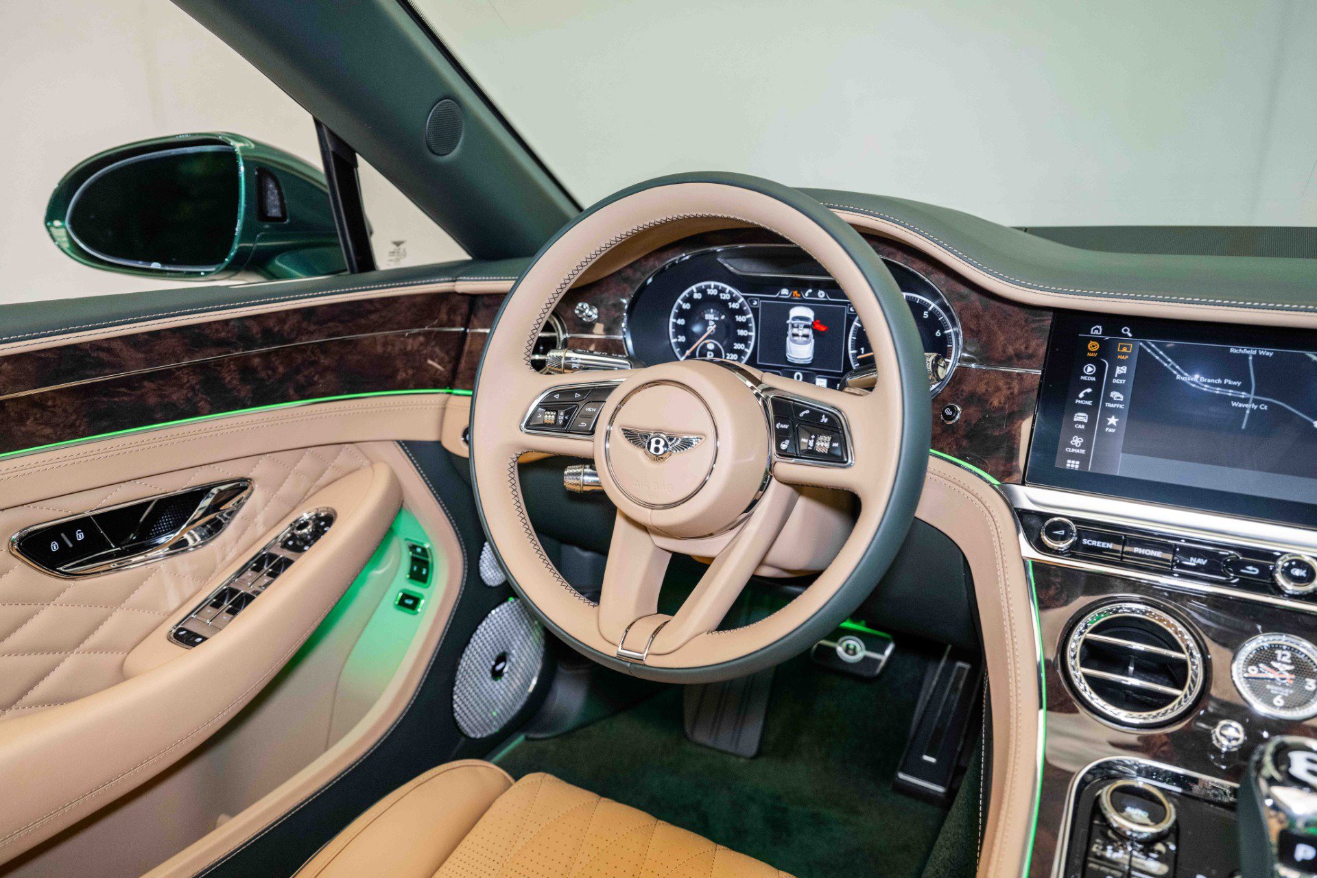 Used 2024 Bentley Continental GT V8 AWD/4WD image 24