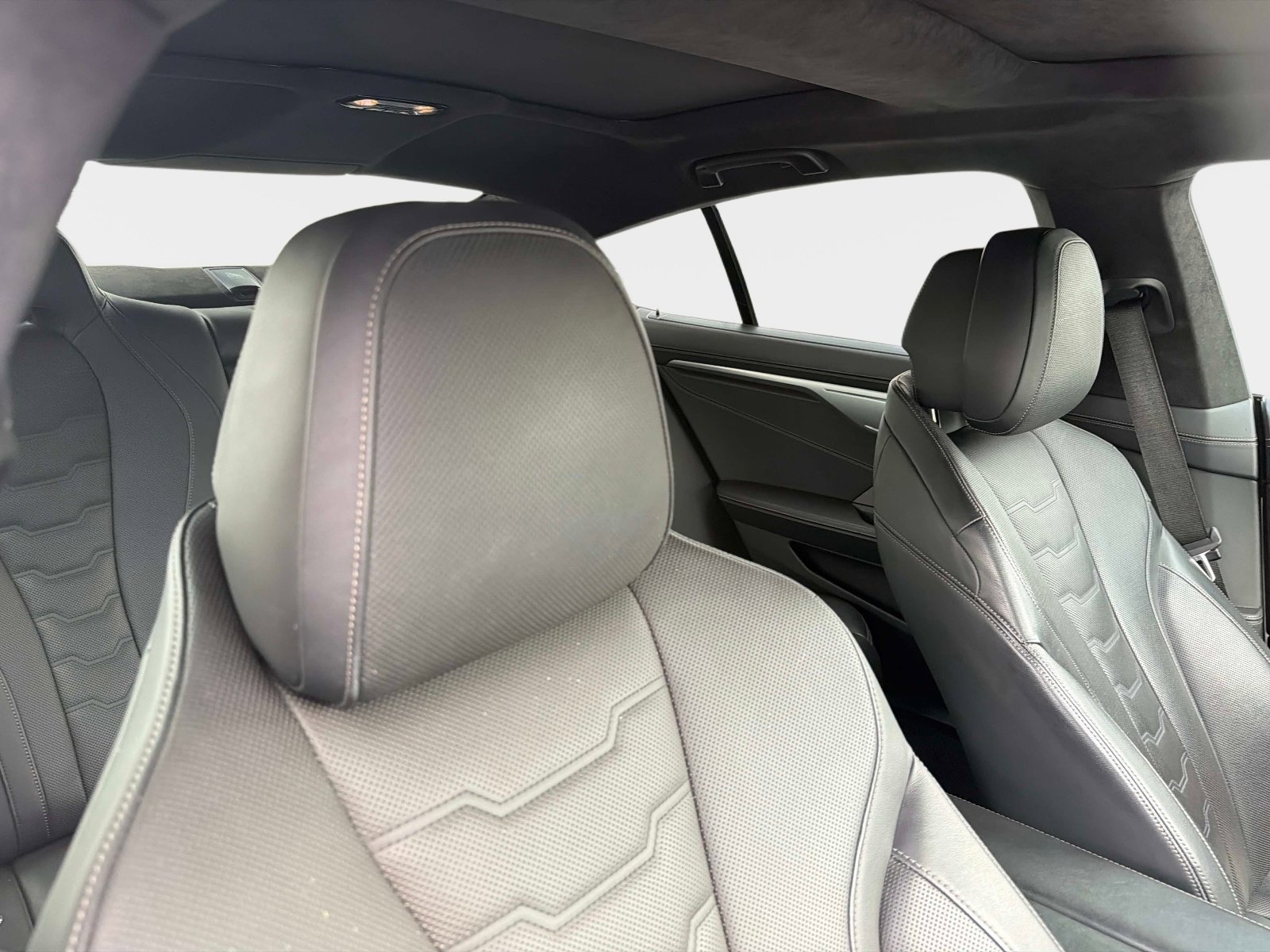 Used 2021 BMW 840i Gran Coupe w/ M Sport Package image 24