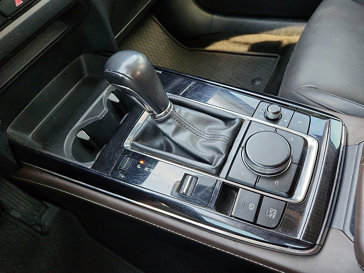 Used 2022 MAZDA CX-30 AWD 2.5 S w/ Premium Package image 12