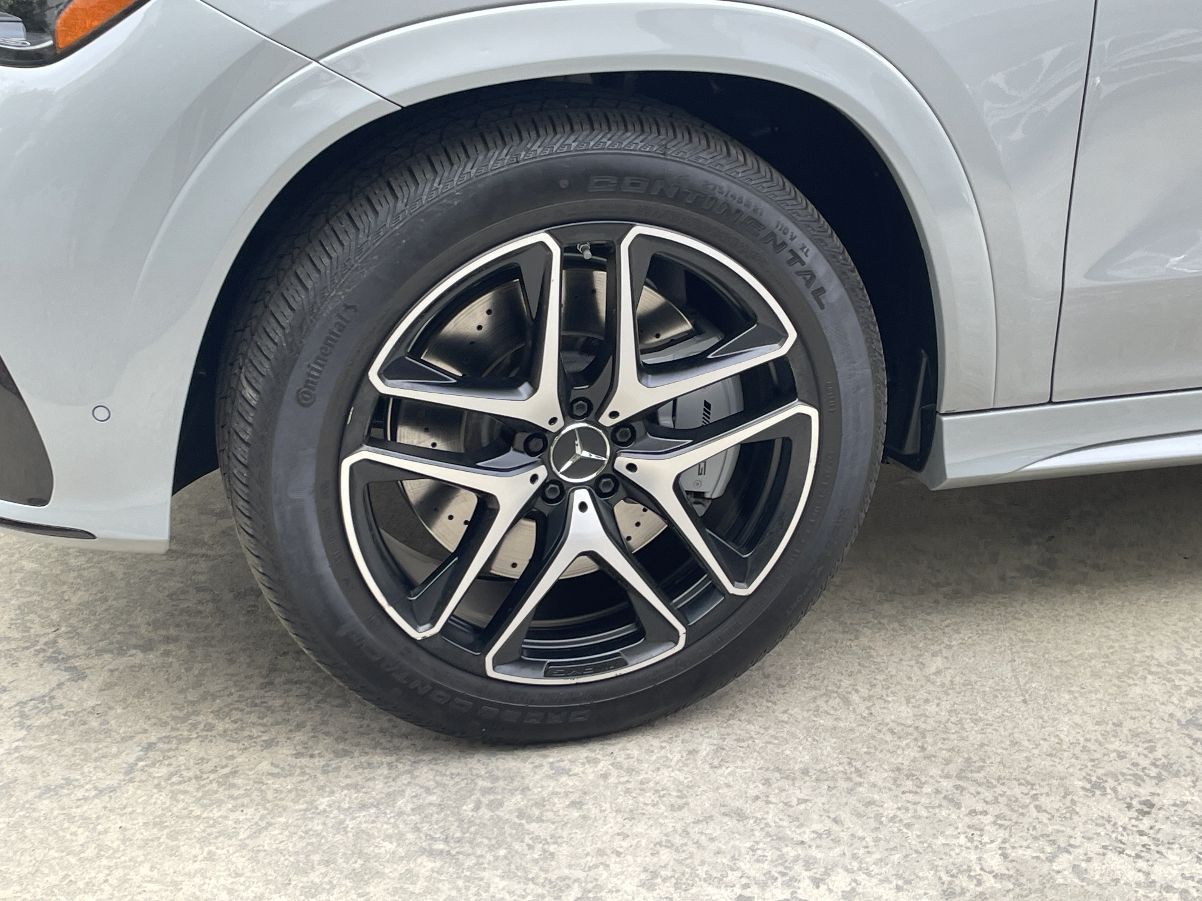 Used 2024 Mercedes-Benz GLE 53 AMG 4MATIC image 16