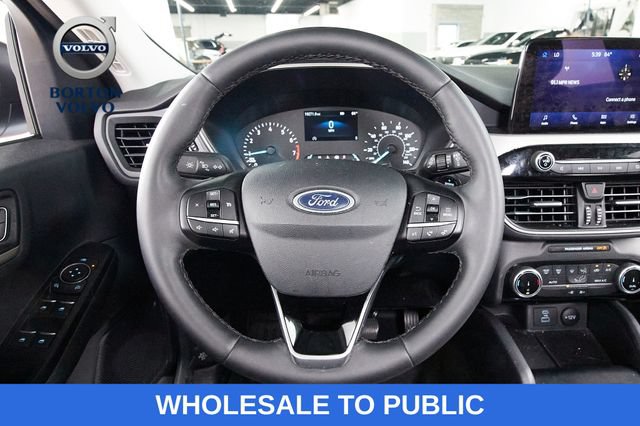 Used 2022 Ford Escape SE w/ Convenience Package FWD image 8