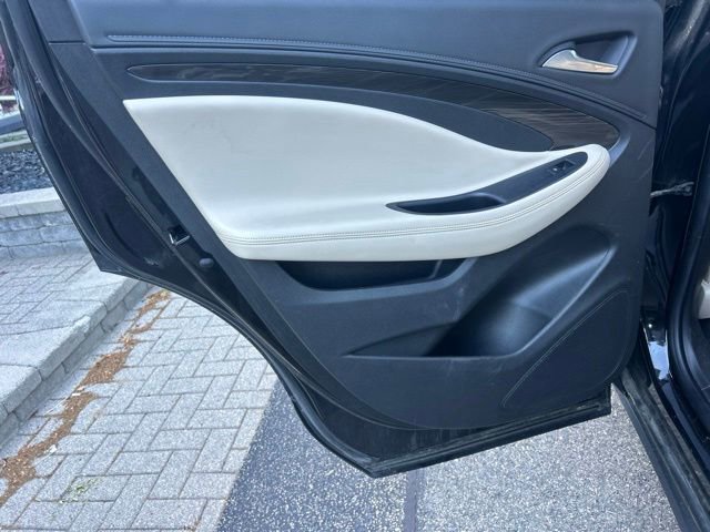 Used 2020 Buick Envision Preferred AWD/4WD image 12