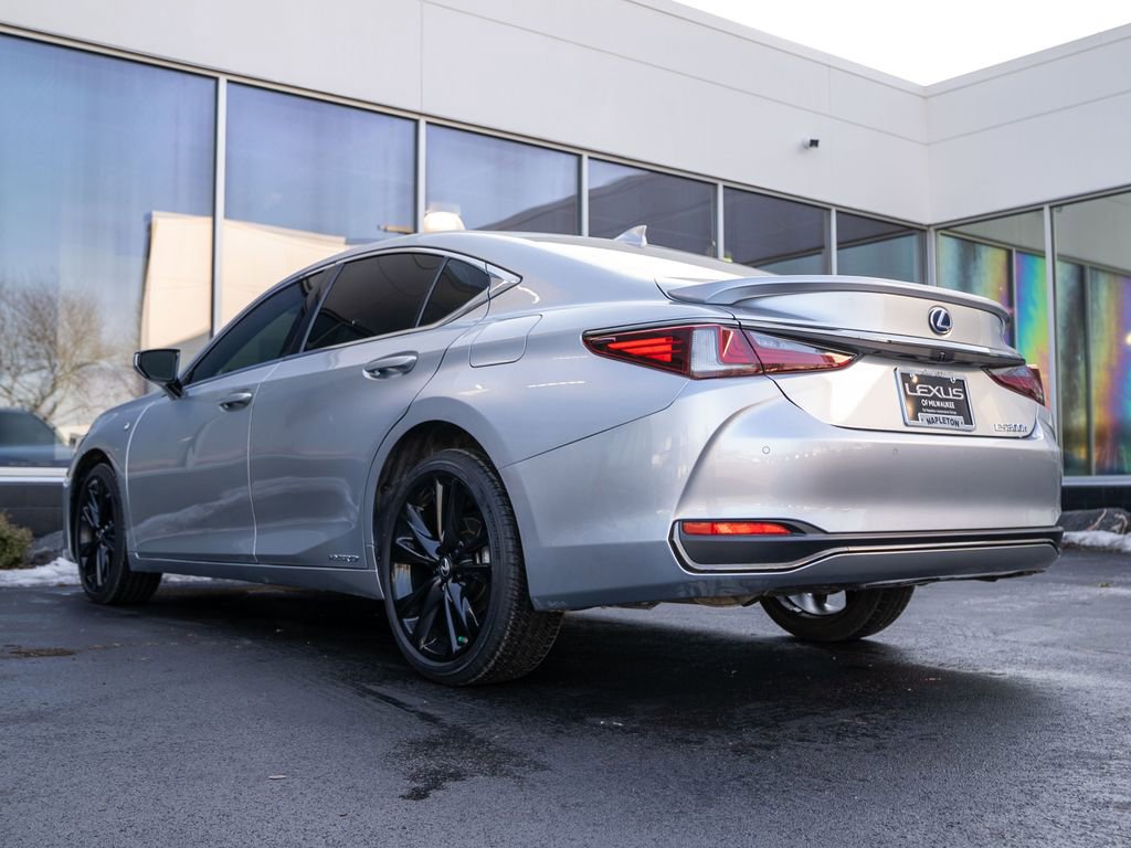 Certified 2022 Lexus ES 300h F Sport w/ Accessory Package 2 image 7