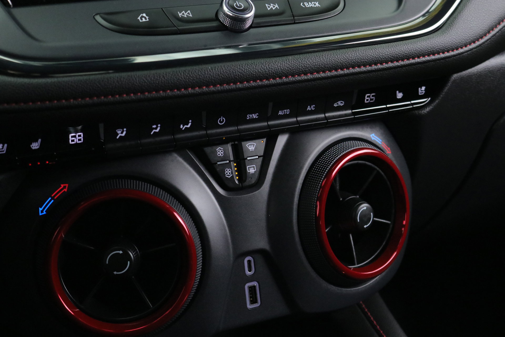 Used 2023 Chevrolet Blazer RS w/ Driver Confidence II Package image 17