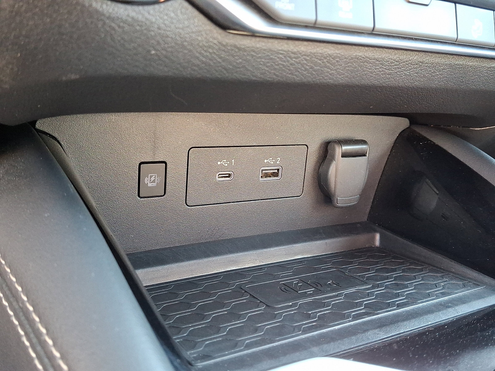 Used 2024 Nissan Altima 2.5 SL AWD/4WD image 24