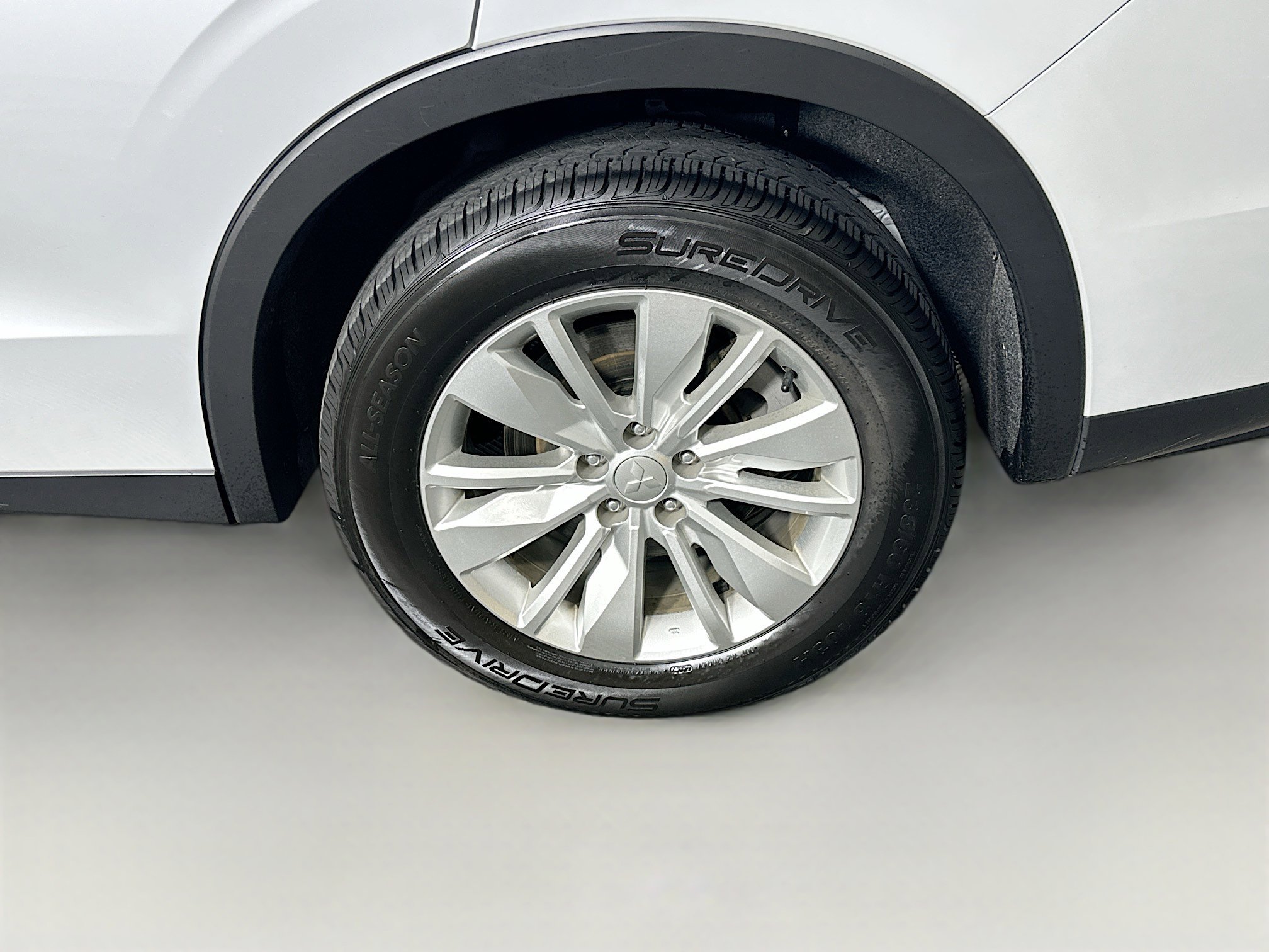 Used 2025 Mitsubishi Outlander ES AWD/4WD image 11