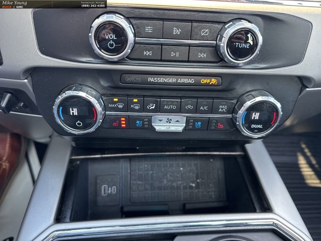 Used 2022 Ford F250 Lariat w/ Tremor Off-Road Package image 30