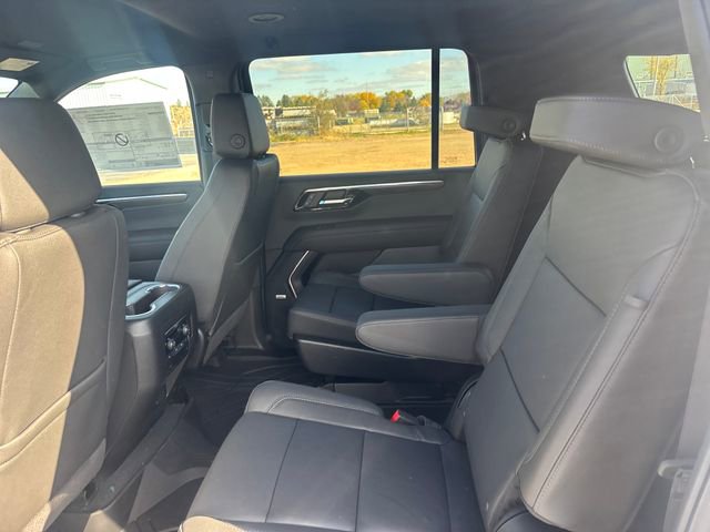 New 2026 Chevrolet Suburban Z71 image 24