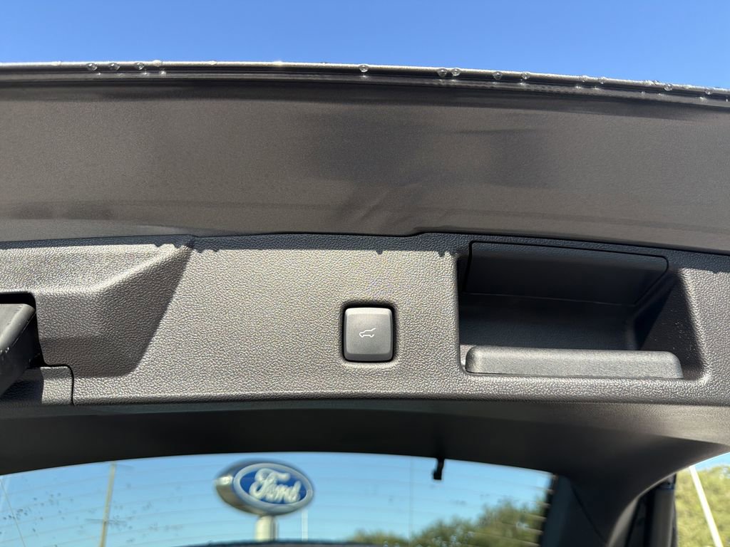 New 2026 Ford Escape Active w/ Tech Pack #1 FWD image 10