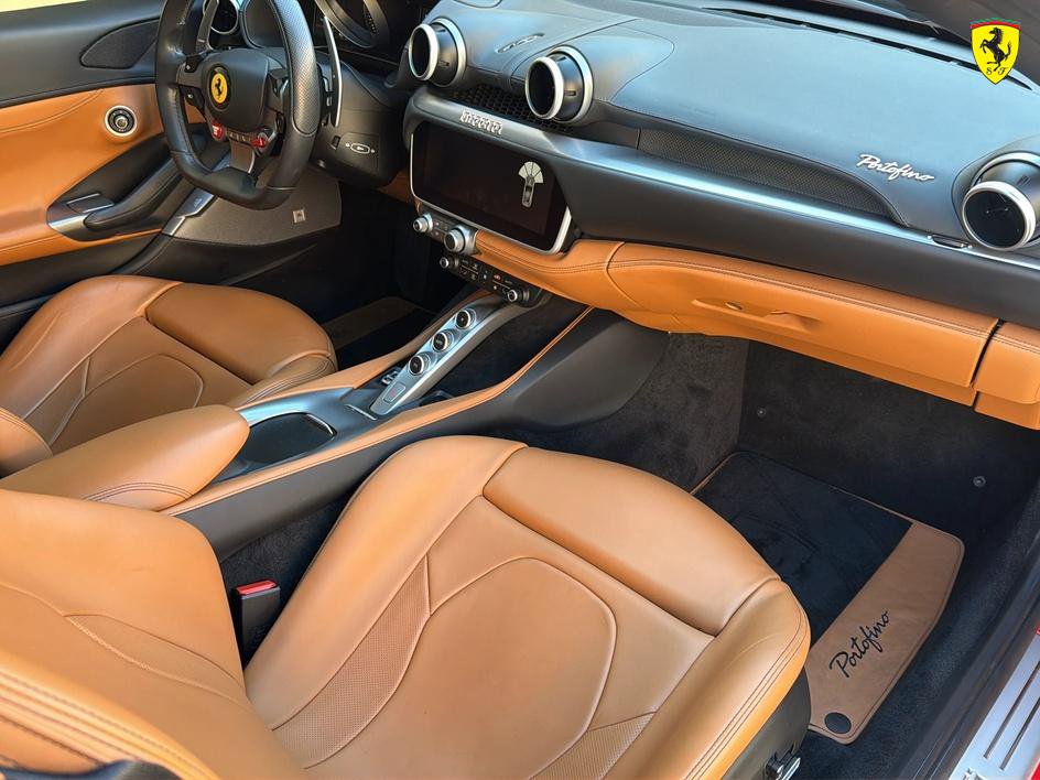 Used 2019 Ferrari Portofino image 20