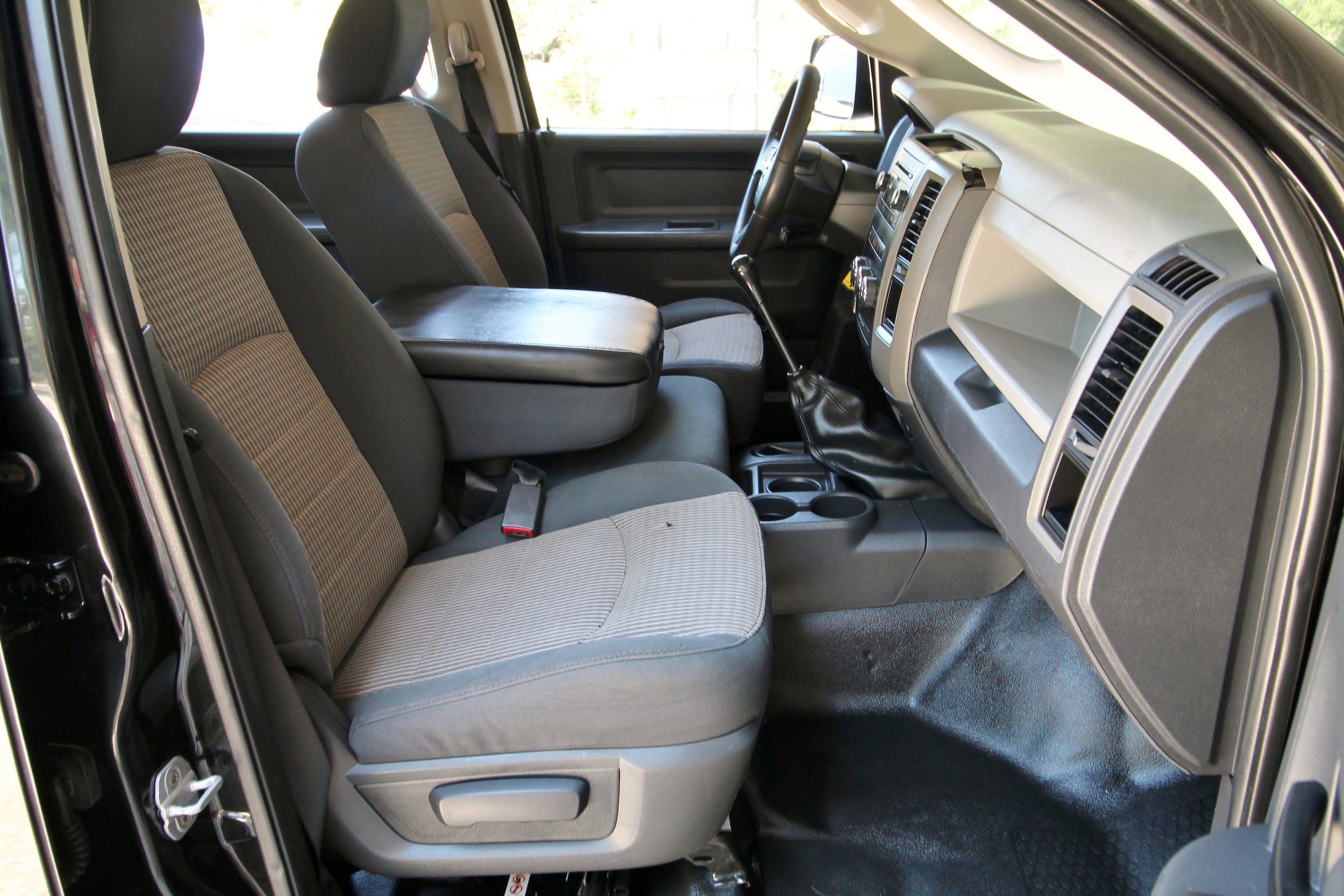 Used 2010 Dodge Ram 3500 Truck ST w/ ST Popular Equipment Group AWD/4WD image 33