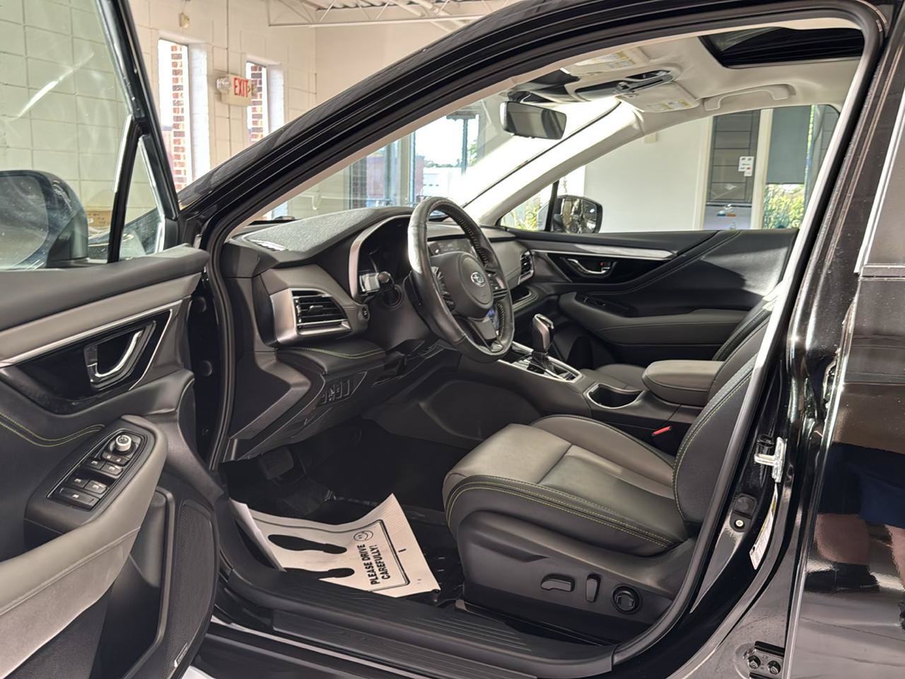Used 2024 Subaru Outback Onyx Edition AWD/4WD image 7