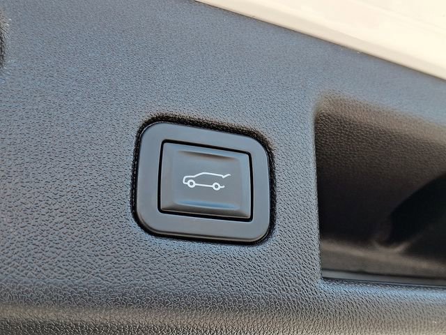 Certified 2018 Chevrolet Equinox LT image 29