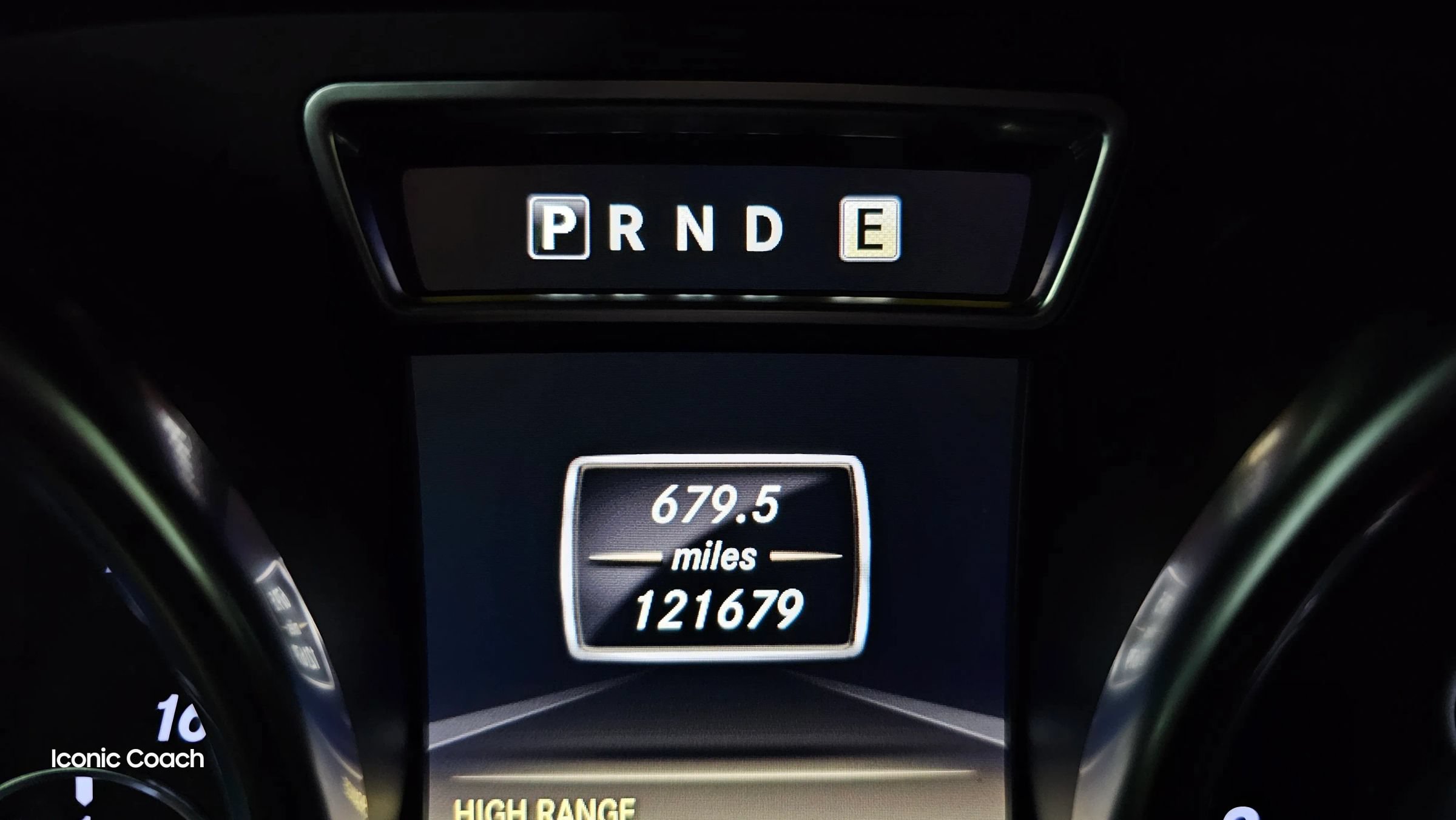 Used 2013 Mercedes-Benz G 550 image 17