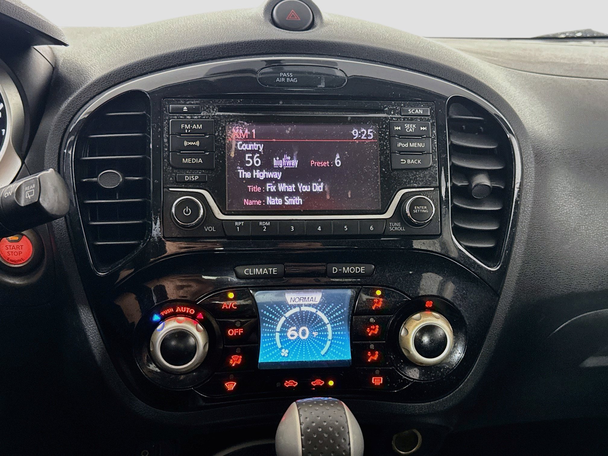 Used 2017 Nissan Juke SV FWD image 18