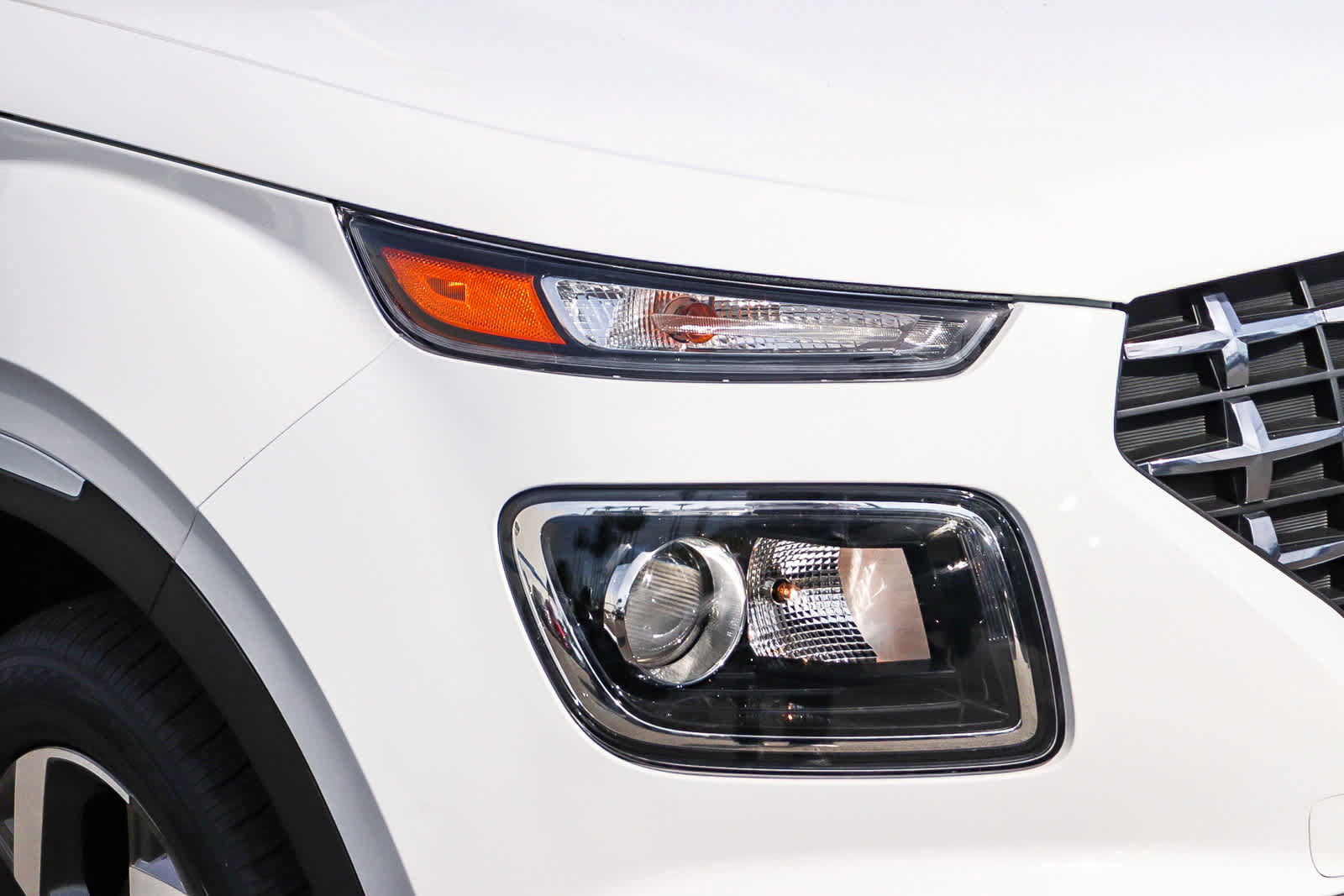 New 2026 Hyundai Venue SEL FWD image 4