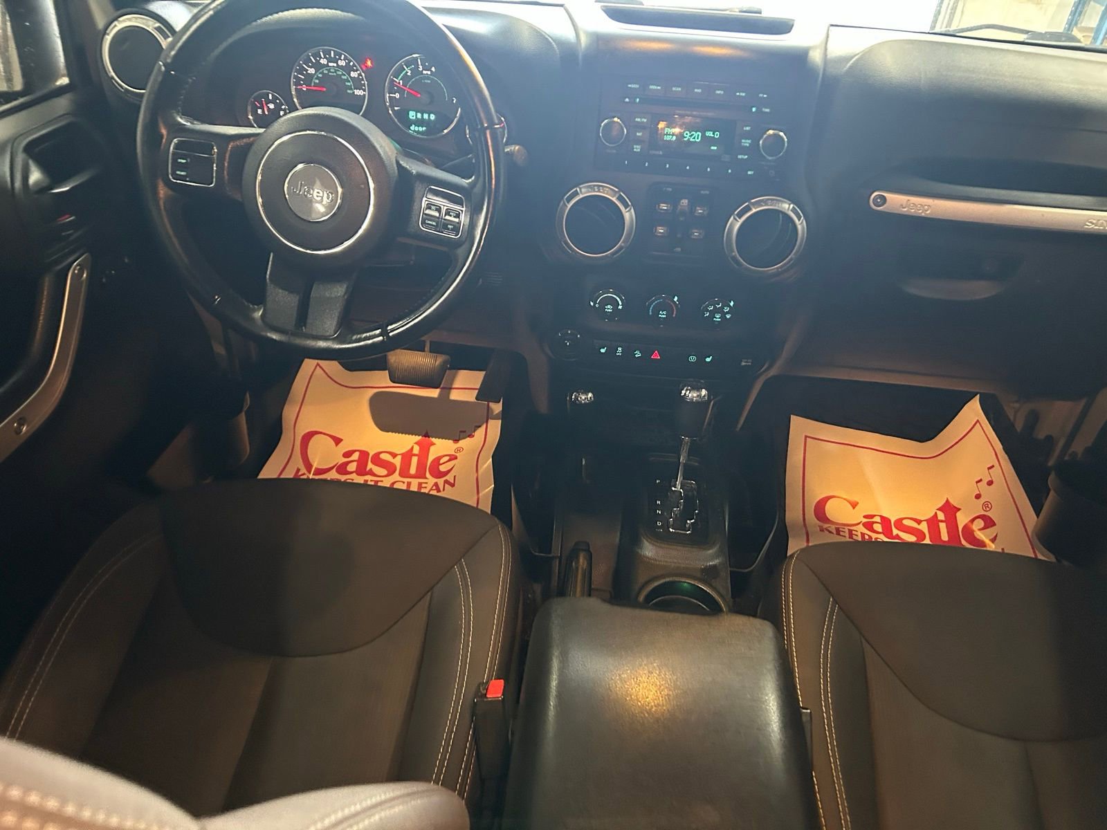 Used 2017 Jeep Wrangler Unlimited Sahara image 24