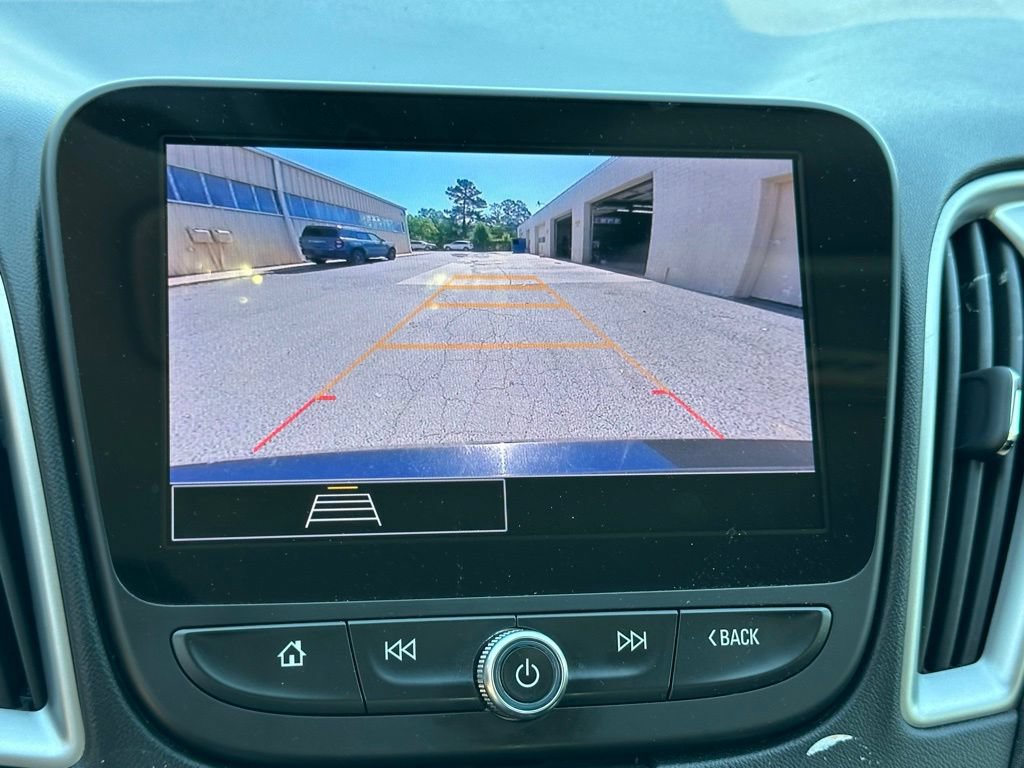 Used 2024 Chevrolet Malibu LT FWD image 5