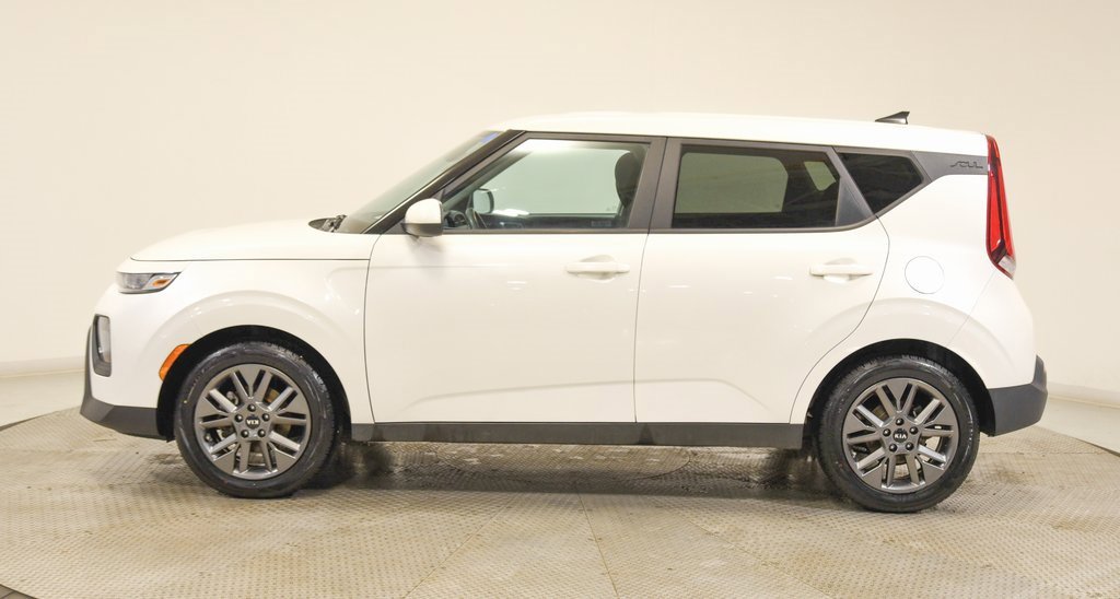Used 2021 Kia Soul S image 8